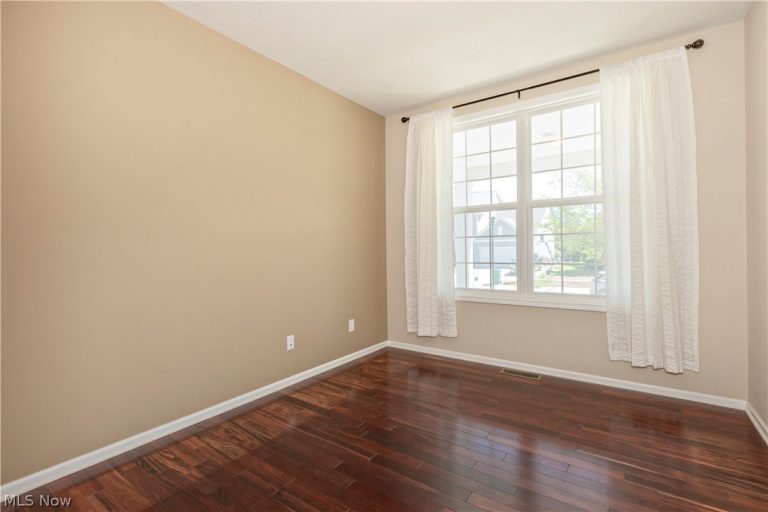 7940 Walcott Way, Mentor, OH - Photo 8