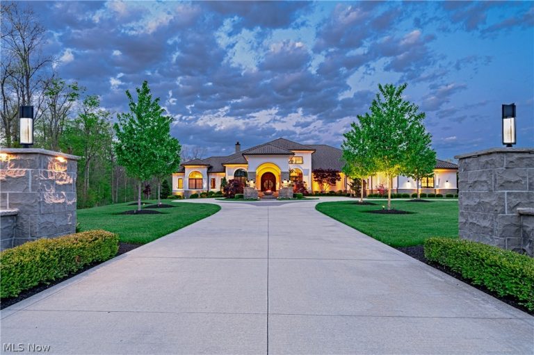 1433 Ridgemont Trail, Hinckley, OH, 44233