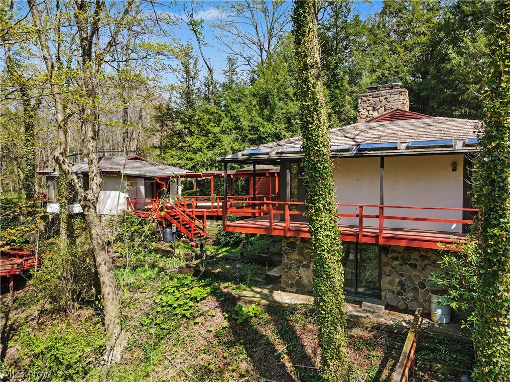 12376 Heath Road, Chesterland, OH