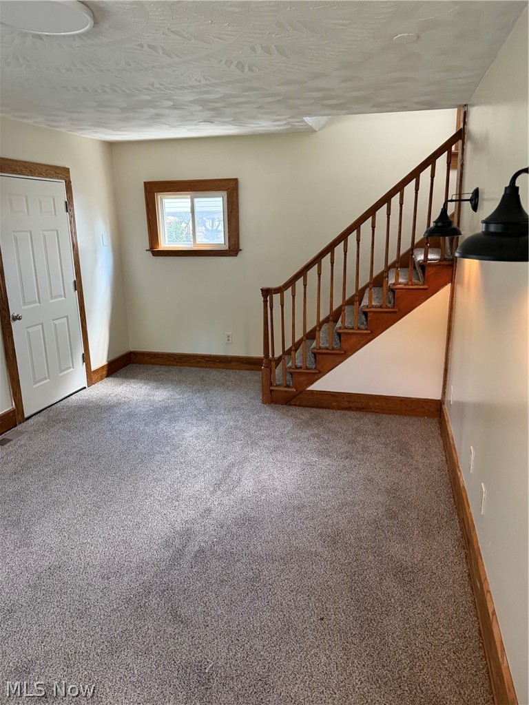 664 Noah Avenue, Akron, OH - Photo 8