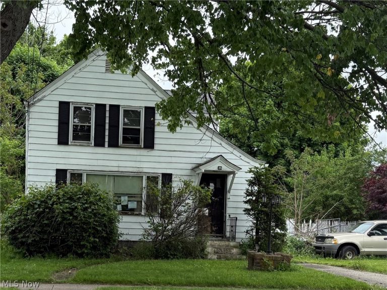 532 Mill Street, Conneaut, OH - Photo 2