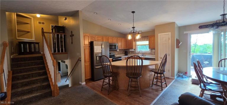 67500 Clark Road Road, St Clairsville, OH - Photo 3
