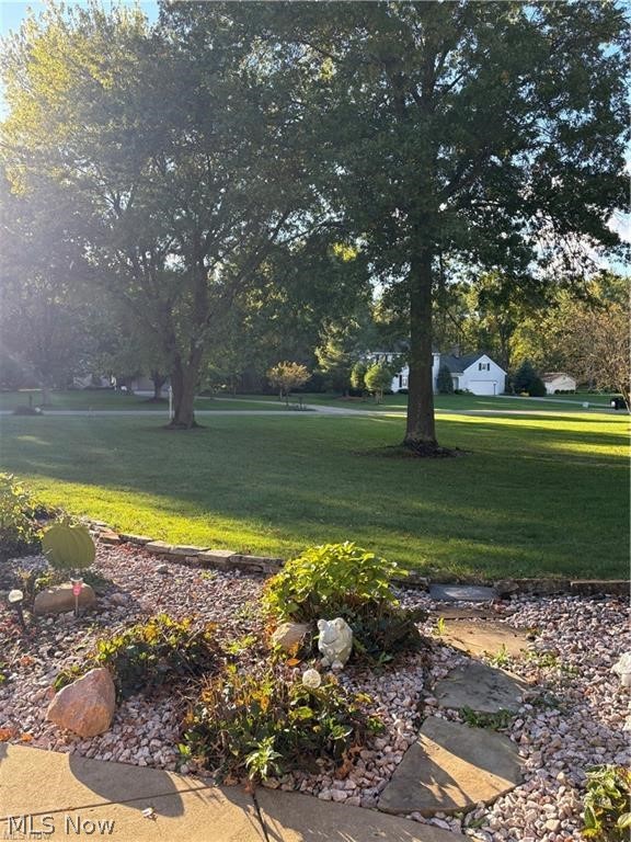 391 Centennial Drive, Vienna, OH - Photo 6