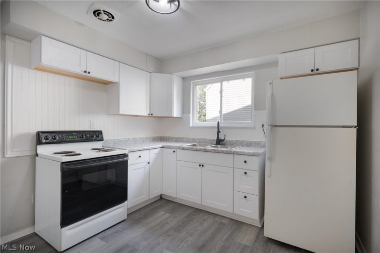 14405 Hale Avenue, Cleveland, OH - Photo 6