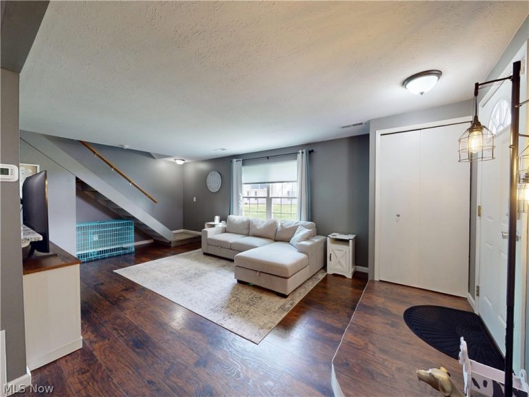 8005 Independence Drive #C, Mentor, OH - Photo 5