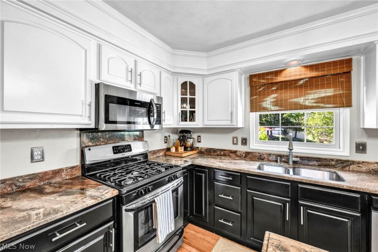 11395 Somerset Trail, Concord Twp, OH - Photo 5