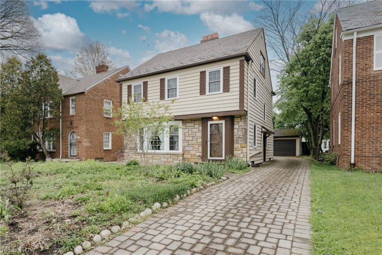 3675 Avalon Road, Shaker Heights, OH, 44120
