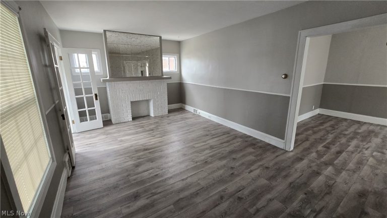 5240 State Road, Parma, OH - Photo 3