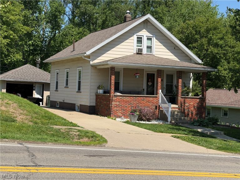 128 Mill Street, Sugarcreek, OH - Photo 8