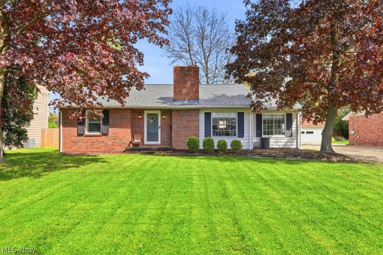 2985 Vincent Road, Silver Lake, OH, 44224
