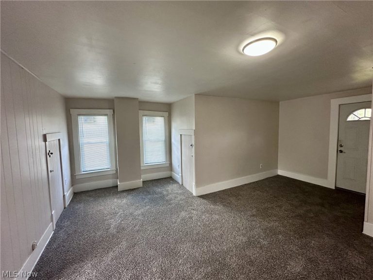 191 Rhodes Avenue, Akron, OH - Photo 3