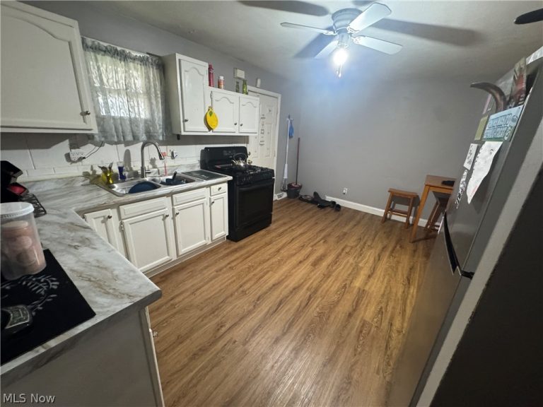 3459 62nd Street, Cleveland, OH - Photo 3