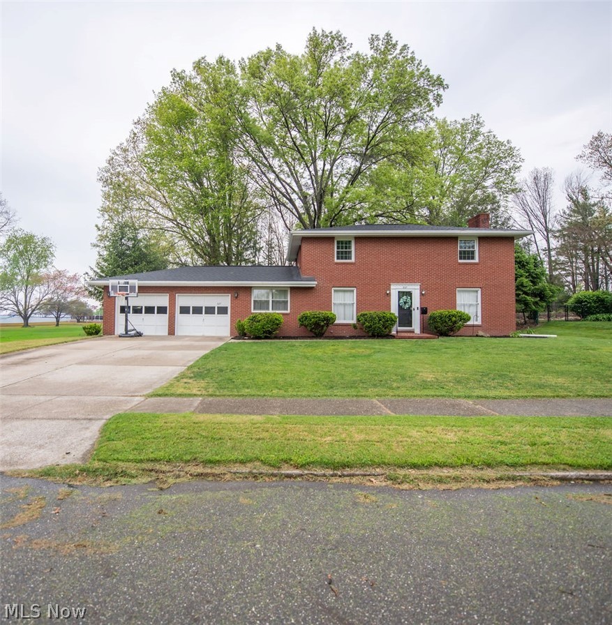 827 5th Street, Dover, OH