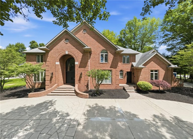 822 Park Harbour Drive, Boardman, OH - Photo 4