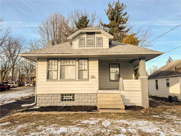 196 Maywood Drive, Youngstown, OH, 44512