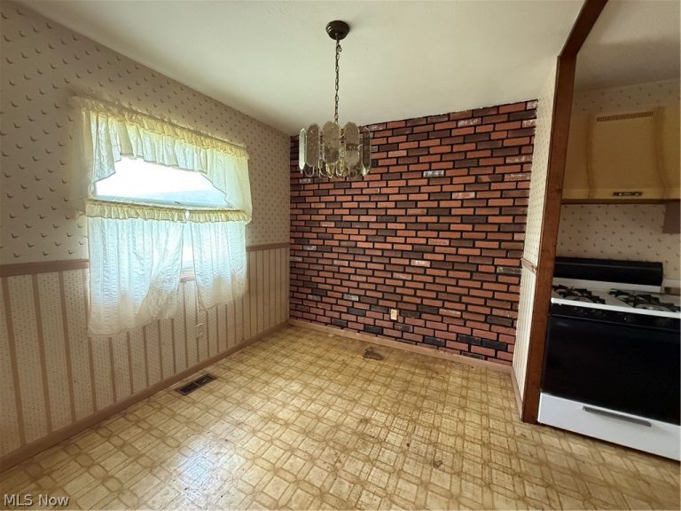 7004 Roe Boulevard, Madison, OH - Photo 4