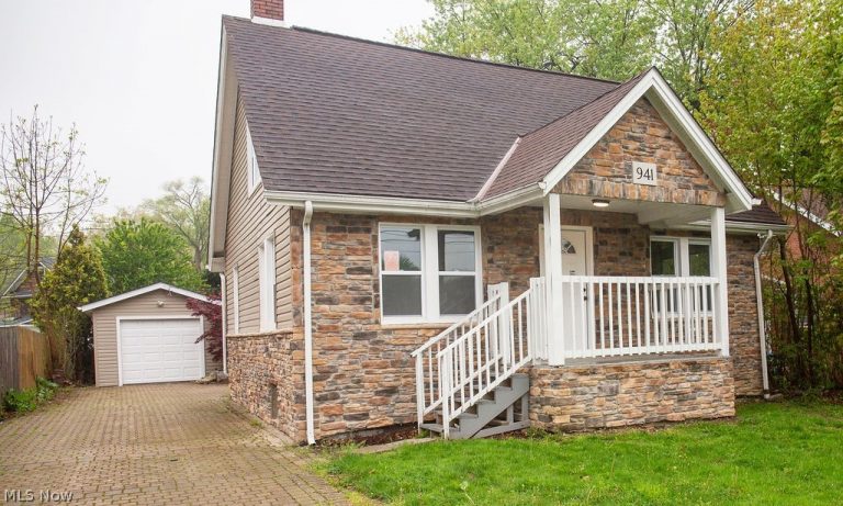 941 Owego Street, Painesville, OH - Photo 3