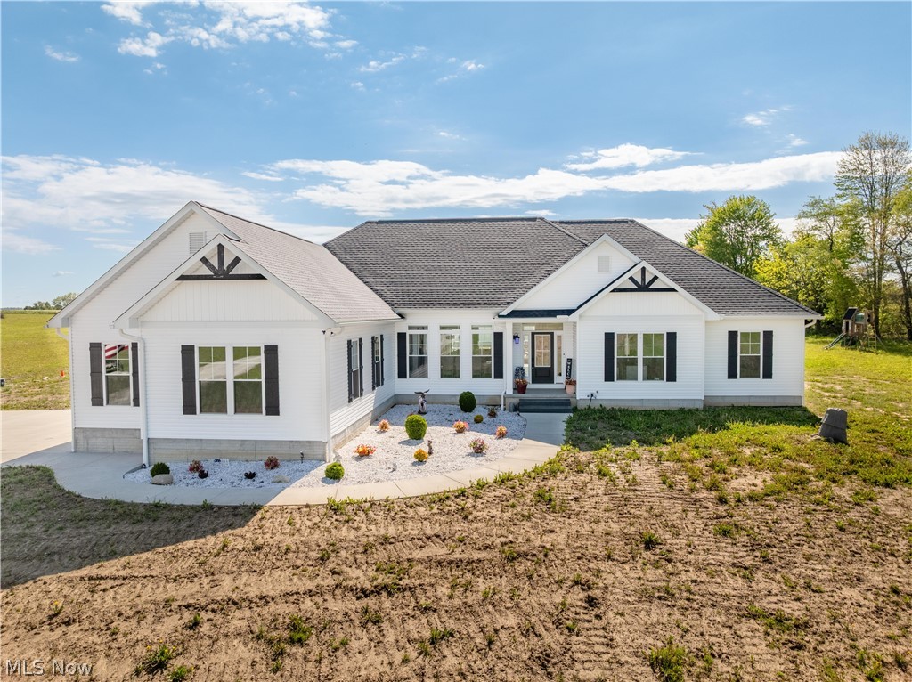 4462 Manchester Avenue, North Lawrence, OH