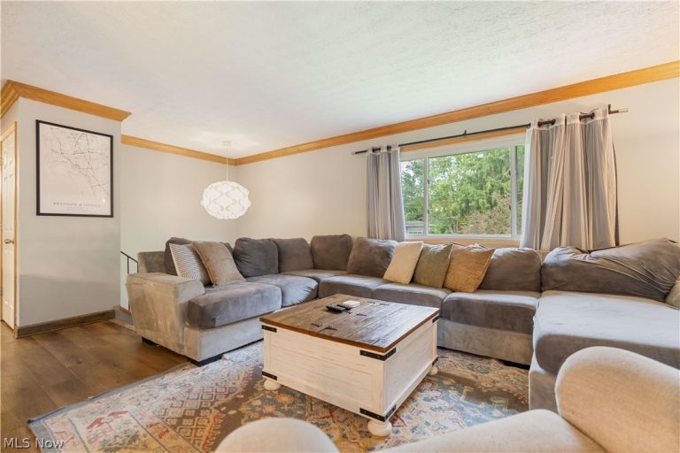 4581 Timothy Drive, Green, OH - Photo 3