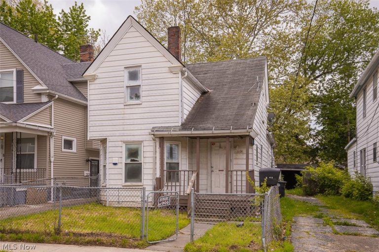 3194 95th Street, Cleveland, OH - Photo 2