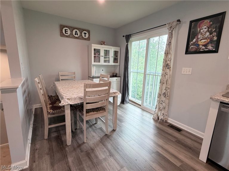 141 Grass Court, Painesville, OH - Photo 8