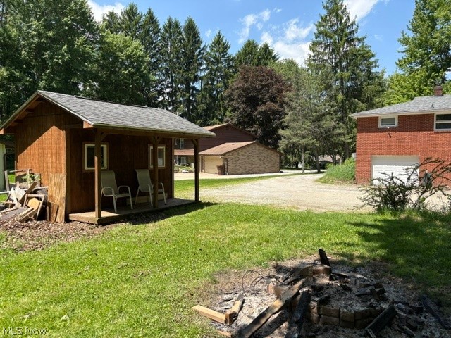 12900 Sunset Circle, Uniontown, OH - Photo 3