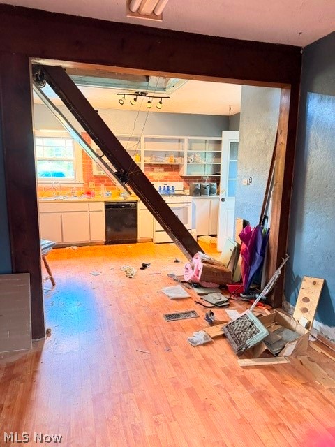 1706 Hampton Road, Akron, OH - Photo 8