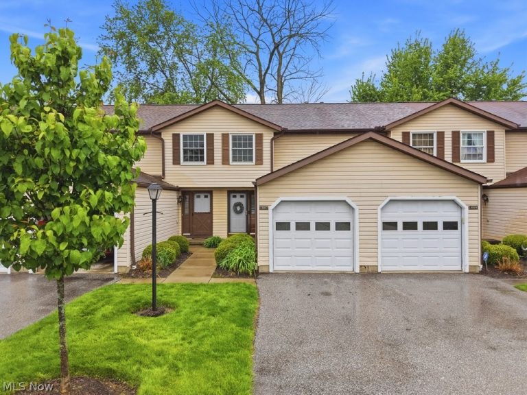 1887 Ridge Meadow Court, Twinsburg, OH, 44087