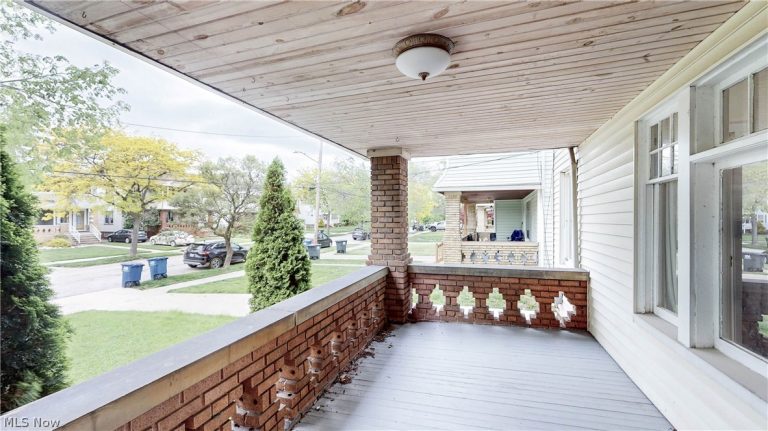 2215 Eldred Avenue, Lakewood, OH - Photo 3