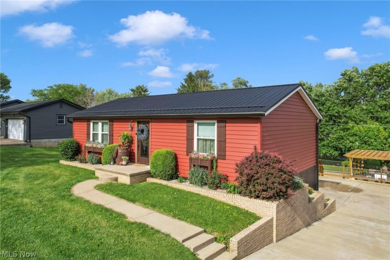 3720 Dona Drive, Zanesville, OH, 43701