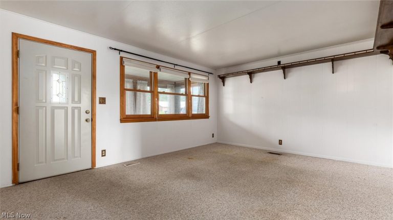 431 Swigart Street, New Lexington, OH - Photo 3