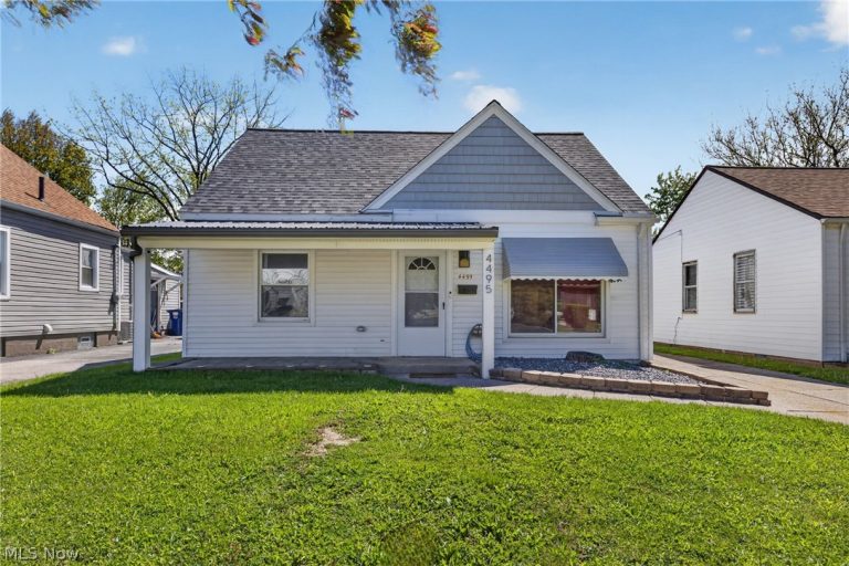 4495 149th Street, Cleveland, OH - Photo 2
