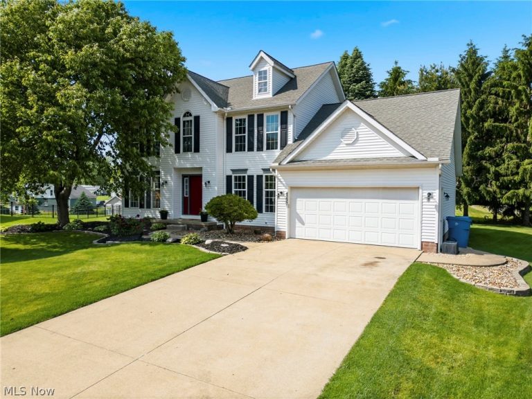 4297 Brookview Court, Uniontown, OH - Photo 3