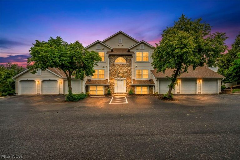 28260 Detroit Road #A4, Westlake, OH, 44145