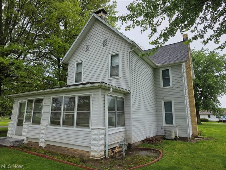60951 County Road 9, Newcomerstown, OH - Photo 2