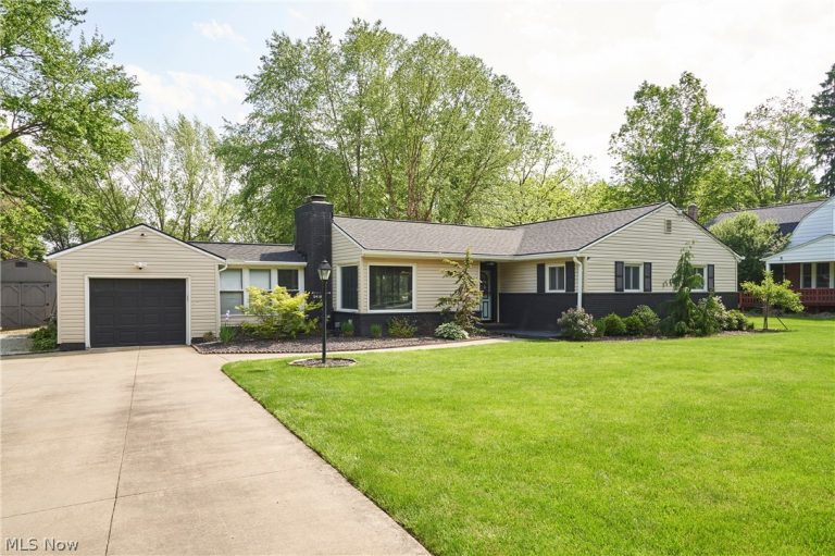 3418 Montrose Avenue, Akron, OH, 44333