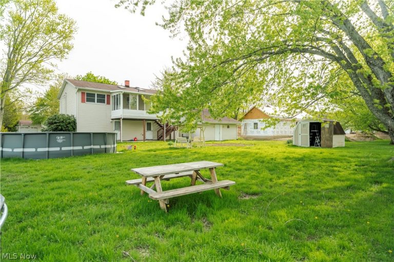 333 Kathleen Drive, Jefferson, OH - Photo 5