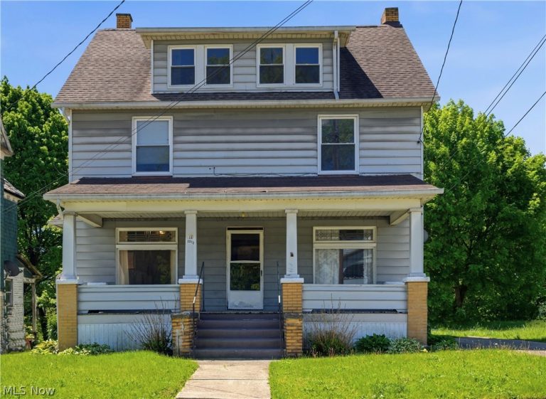 33 Earle Avenue, Youngstown, OH, 44507
