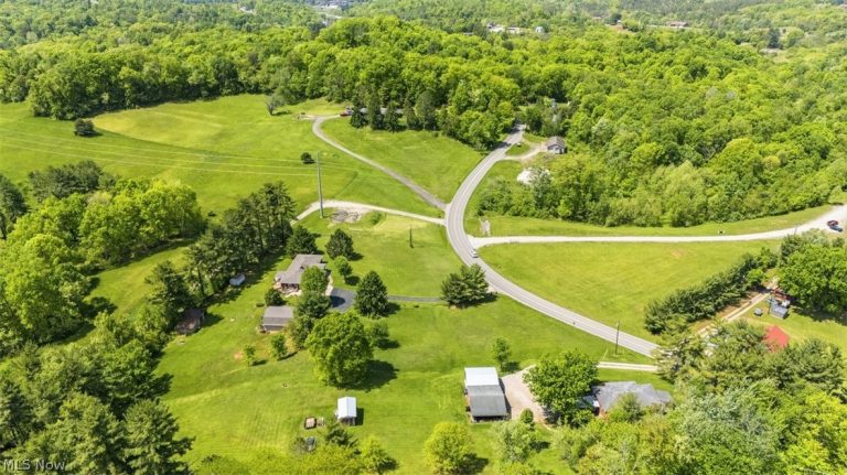 800 Arends Ridge Road, Marietta, OH - Photo 8