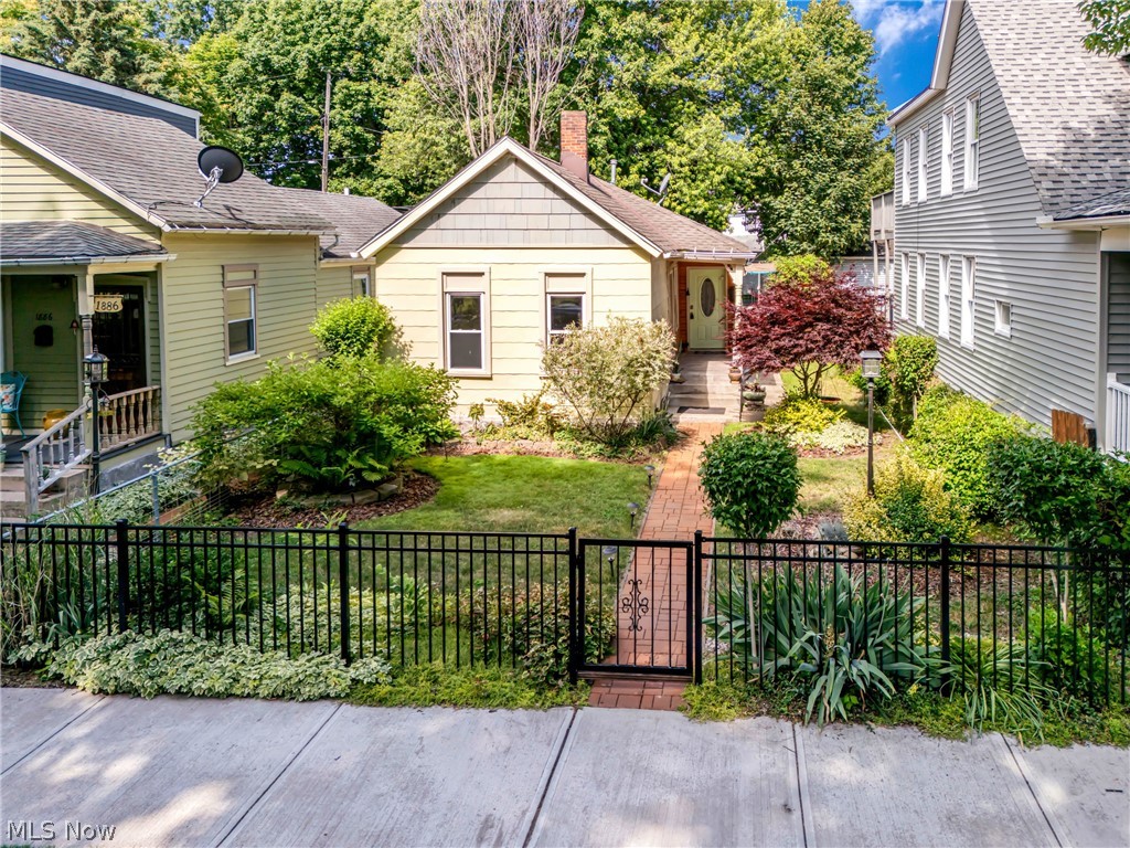 1884 47th Street, Cleveland, OH