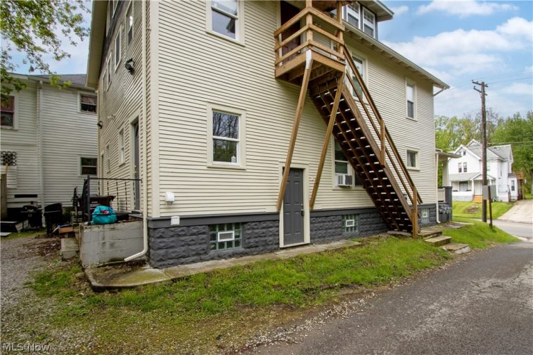 377 Main Street, Mansfield, OH - Photo 2