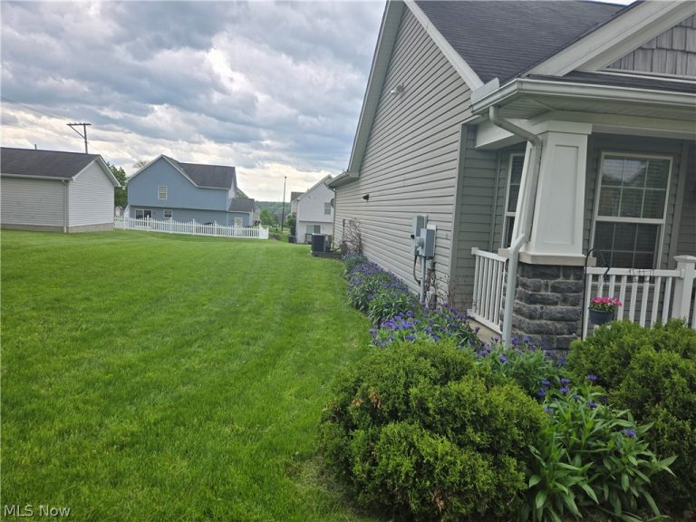 745 Lexington Avenue, Youngstown, OH - Photo 4