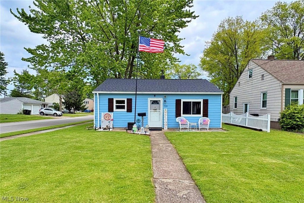 700 Clark Street, Elyria, OH