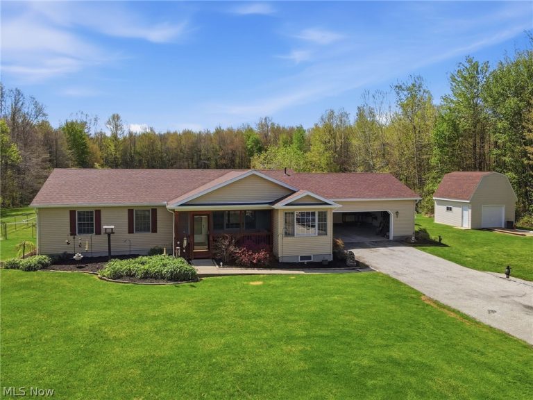 5246 Gore Road, Ashtabula, OH - Photo 2