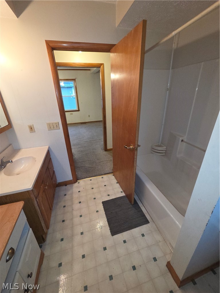 908 Cornell Street, Youngstown, OH - Photo 8