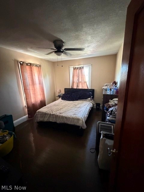 13445 Emerson Avenue, Lakewood, OH - Photo 5