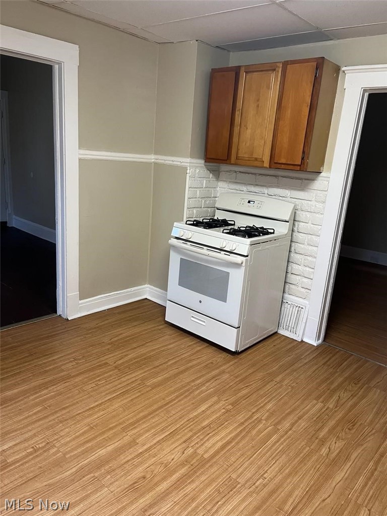 2314 Henninger Road, Cleveland, OH - Photo 2