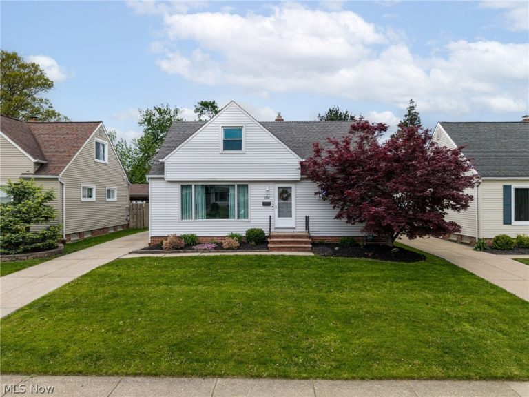 1234 Miner Road, Mayfield Heights, OH, 44124
