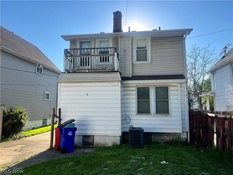 3063 103 Street, Cleveland, OH - Photo 2