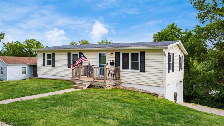 948 Moorewood Drive, Zanesville, OH - Photo 3